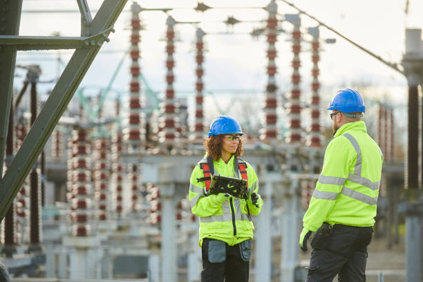 Best Affordable Emergency Electrician  in Pembroke Park, FL